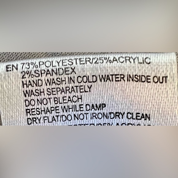 Camo print Rd Style cardigan. Size XS. - Picture 3 of 4